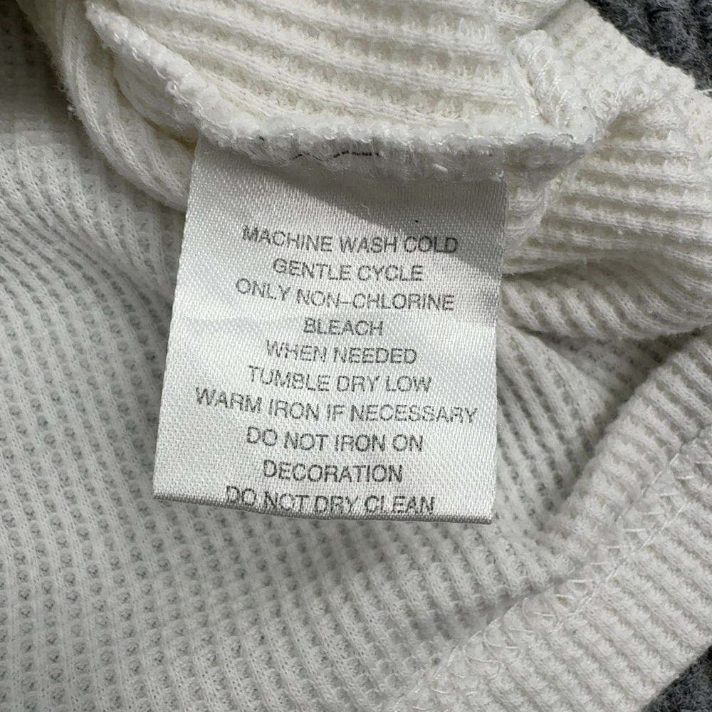 Southpole Long Sleeve Shirt Men XL White Waffle Knit Graphic Y2K Goth Streetwear - Picture 6 of 7